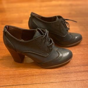 Tommy Hilfiger bootie